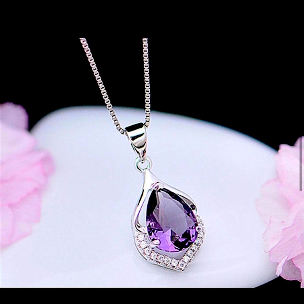 Diamond Purple Necklace